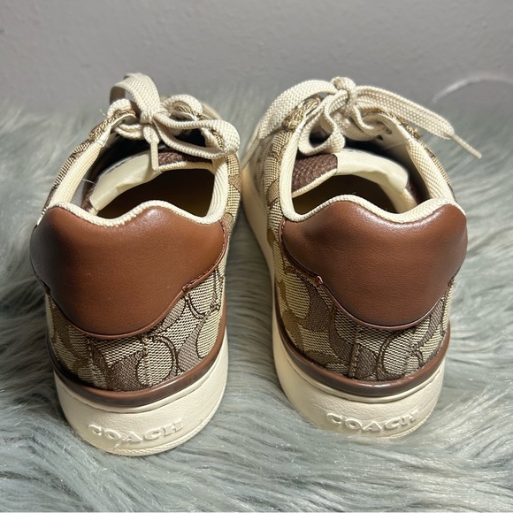 Coach Clip Low Top Sneaker KHAKI/SADDLE
Size 7.5B - Picture 8 of 11